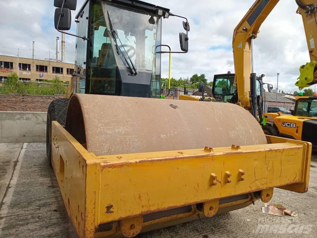 CAT CS 66 B Tahačové válce