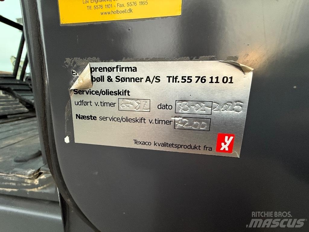 Doosan DX 140 LCR Pásová rýpadla