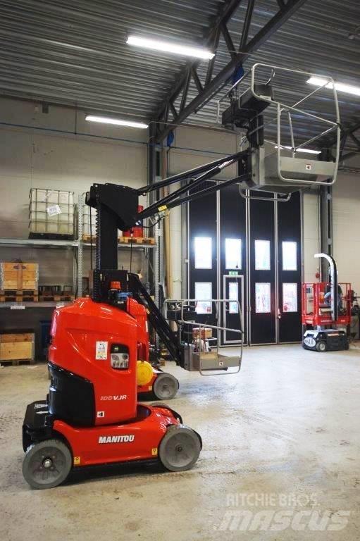 Manitou 100 VJR Vertikální sloupové výtahy
