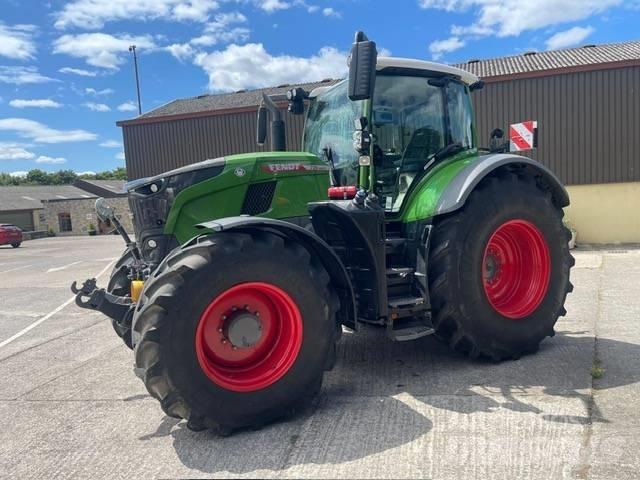 Fendt 728 Gen 7 Traktory