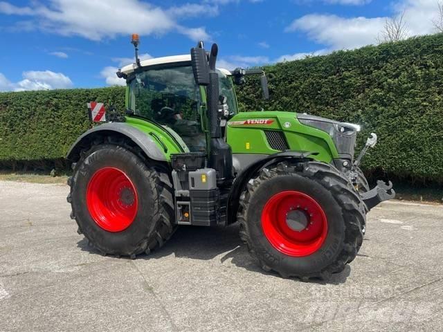 Fendt 728 Gen 7 Traktory