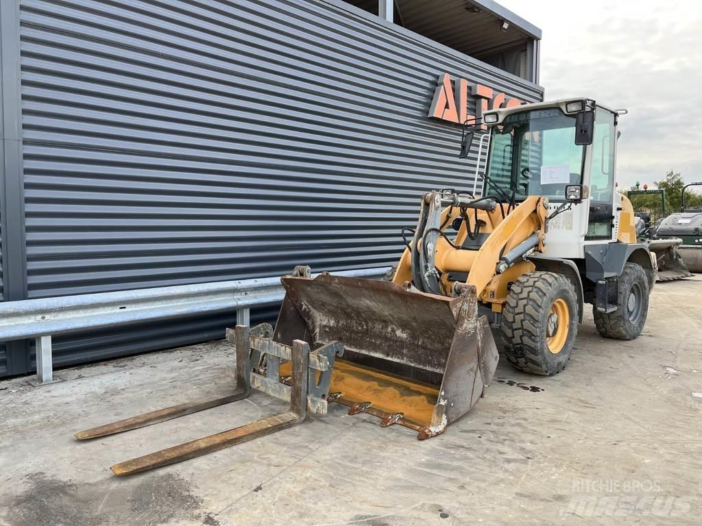 Liebherr L 506 Kolové nakladače