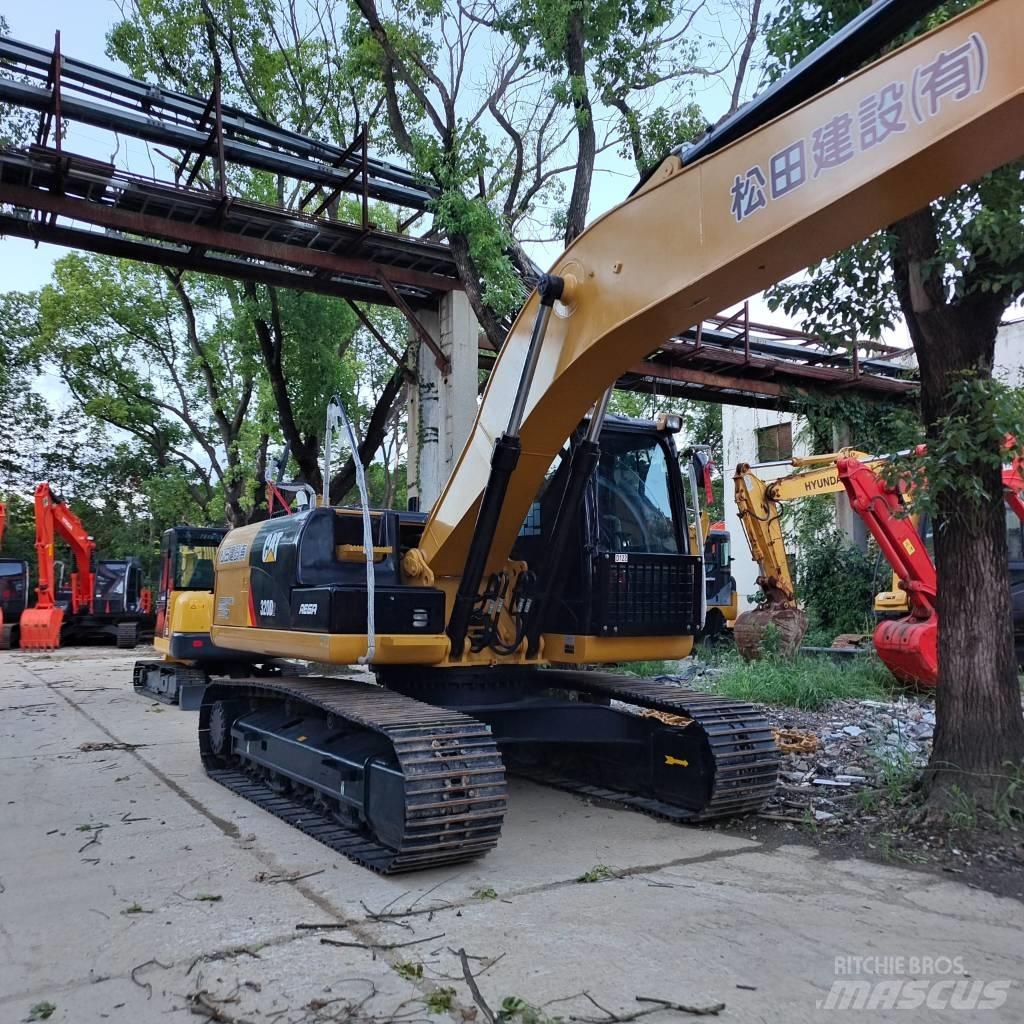 CAT 330 D Pásová rýpadla