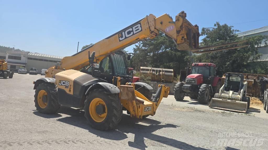 JCB 540-140 Teleskopické manipulátory