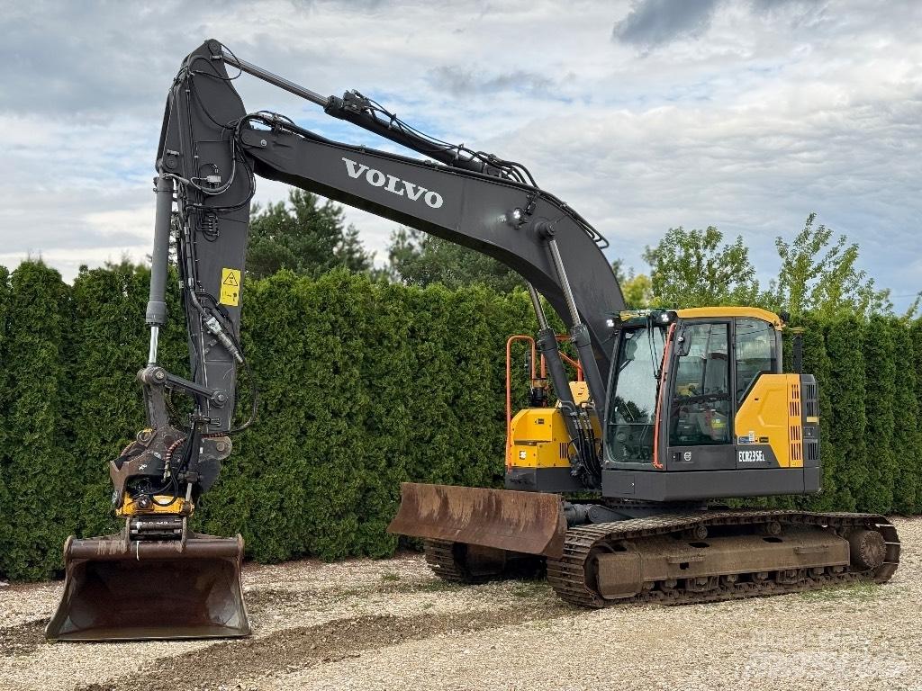 Volvo ECR 235 EL Pásová rýpadla