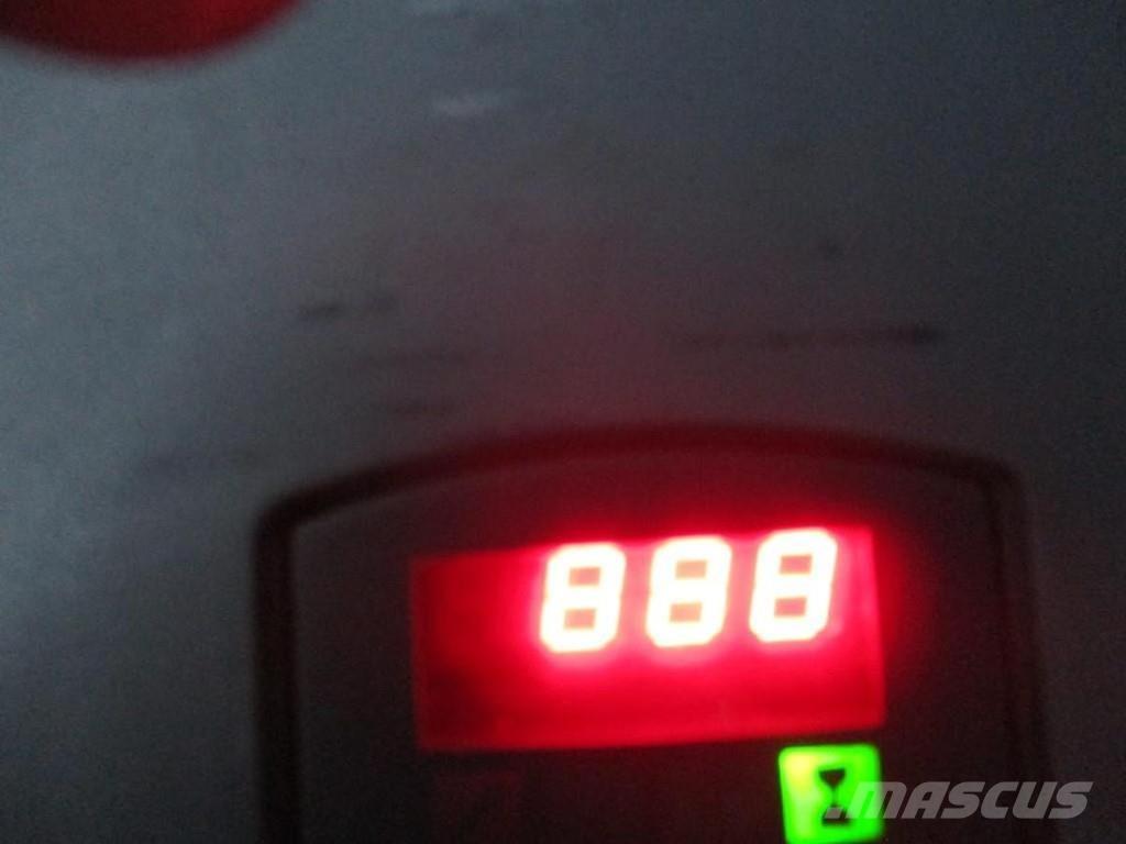 BT LWE160 Nízkozdvižný vozík