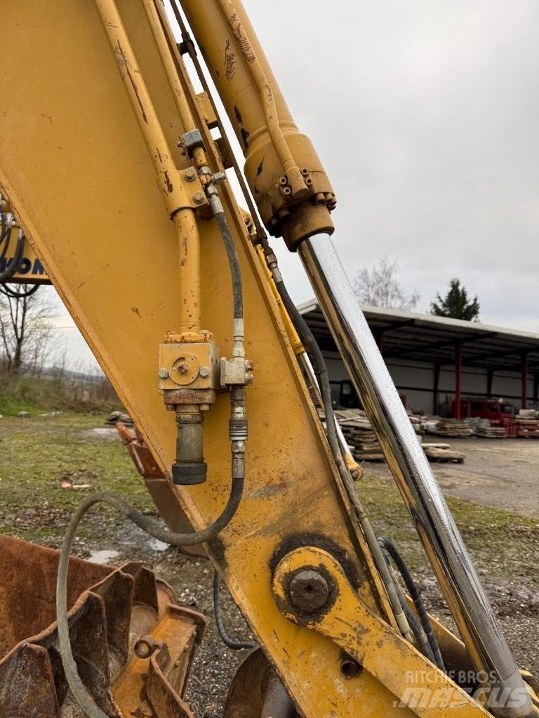 Komatsu PC 490 LC-10 Pásová rýpadla