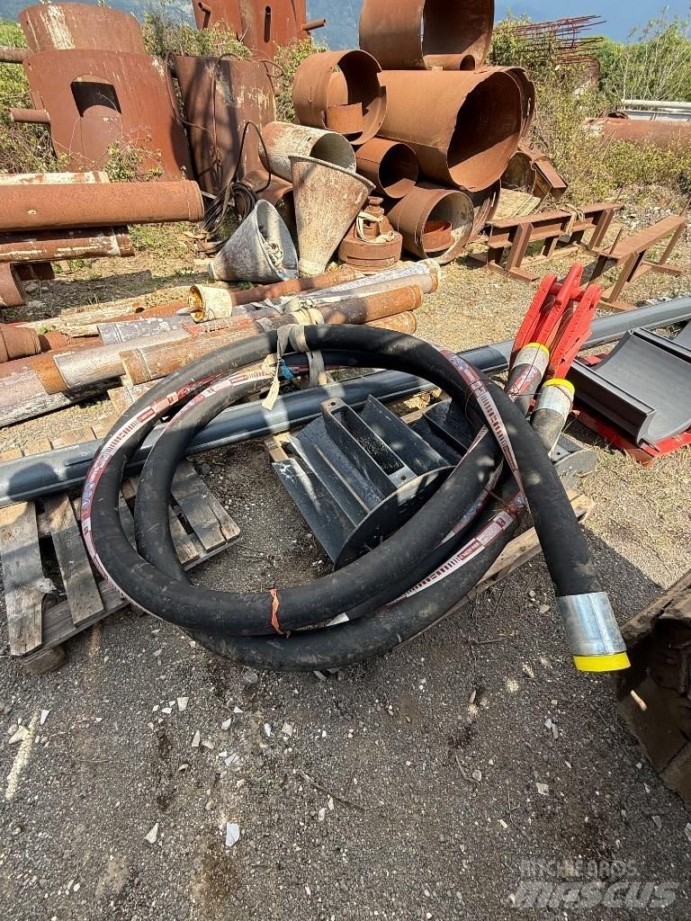 Soilmec R 210 Pilířové jeřáby
