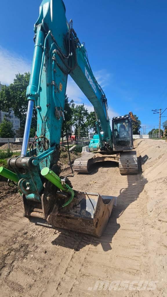 Kobelco SK 210 LC Pásová rýpadla