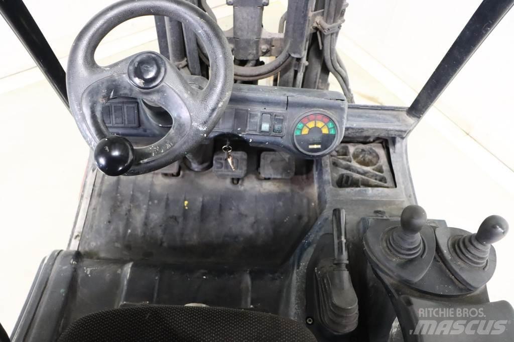 Linde E25-02 Akumulátorové vozíky