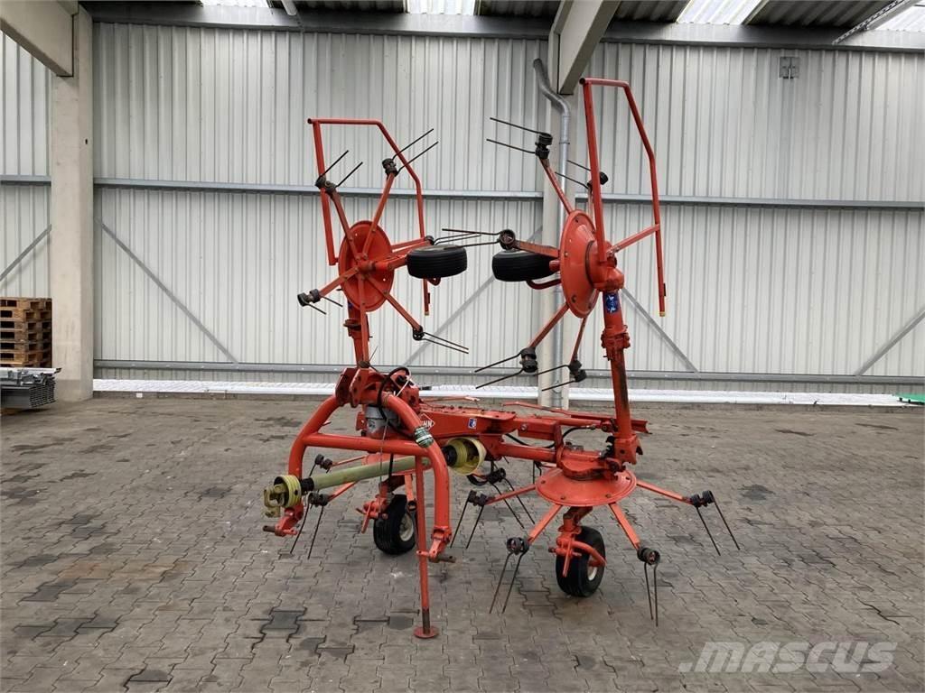 Kuhn GF 5001 MH Obraceče a shrabovače sena