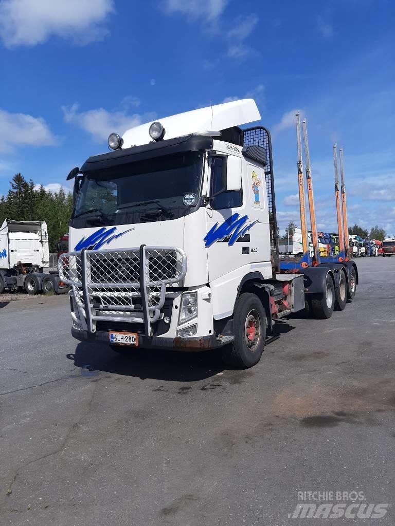 Volvo FH 13 Vozy na přepravu kmenů