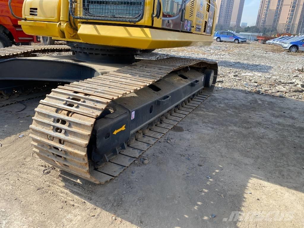 Komatsu PC240-7 Pásová rýpadla
