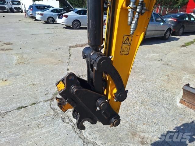 JCB 35 Z Mini rýpadla < 7t