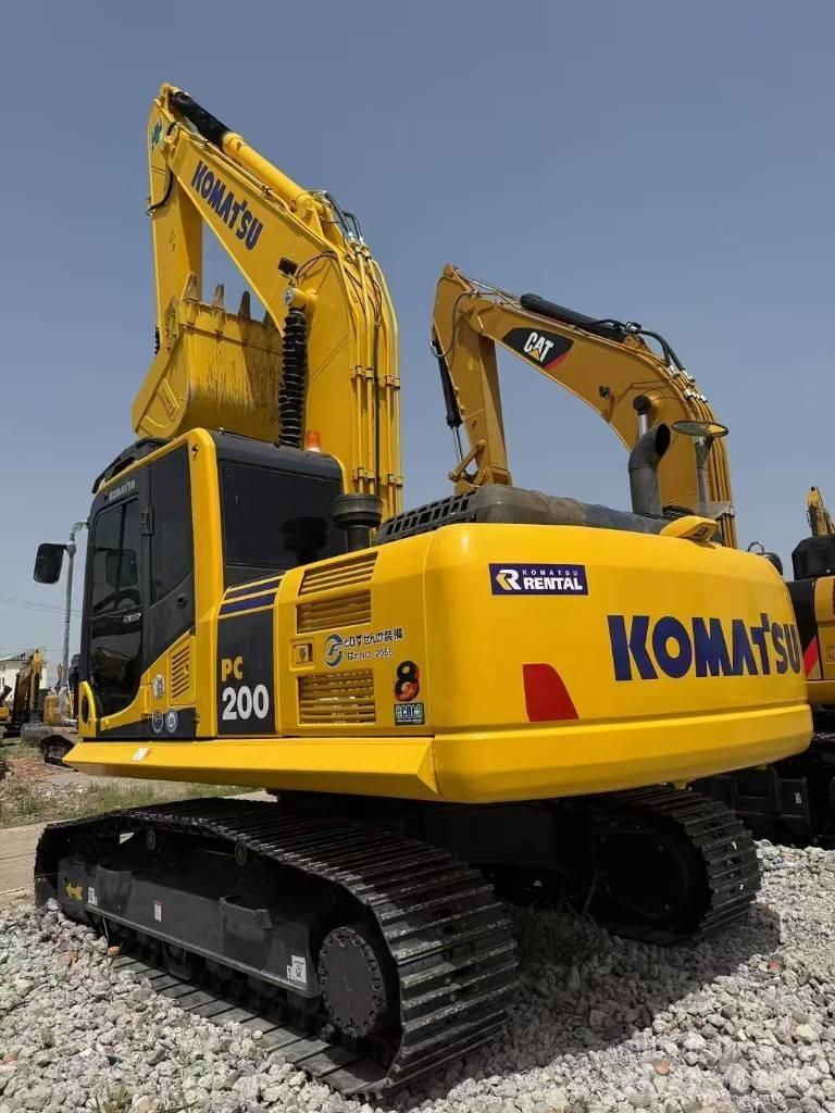 Komatsu 200-8 Pásová rýpadla