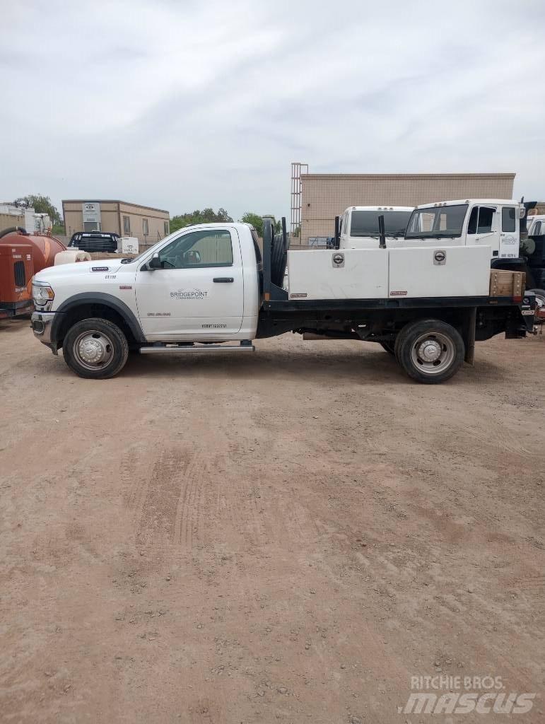 RAM 5500 Valníky/Sklápěcí bočnice
