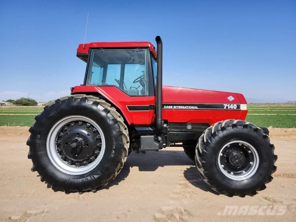 Case IH 7140 Traktory