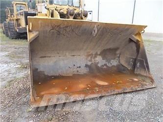 CAT 980C Kolové nakladače