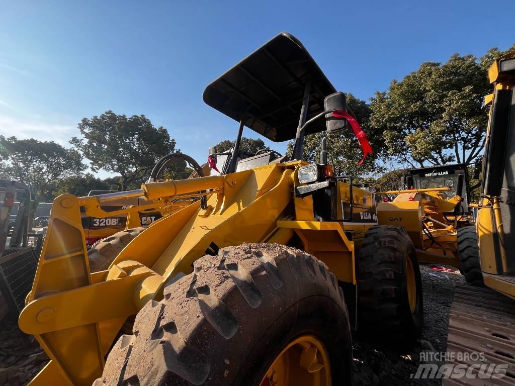 Komatsu WA510 Kolové nakladače