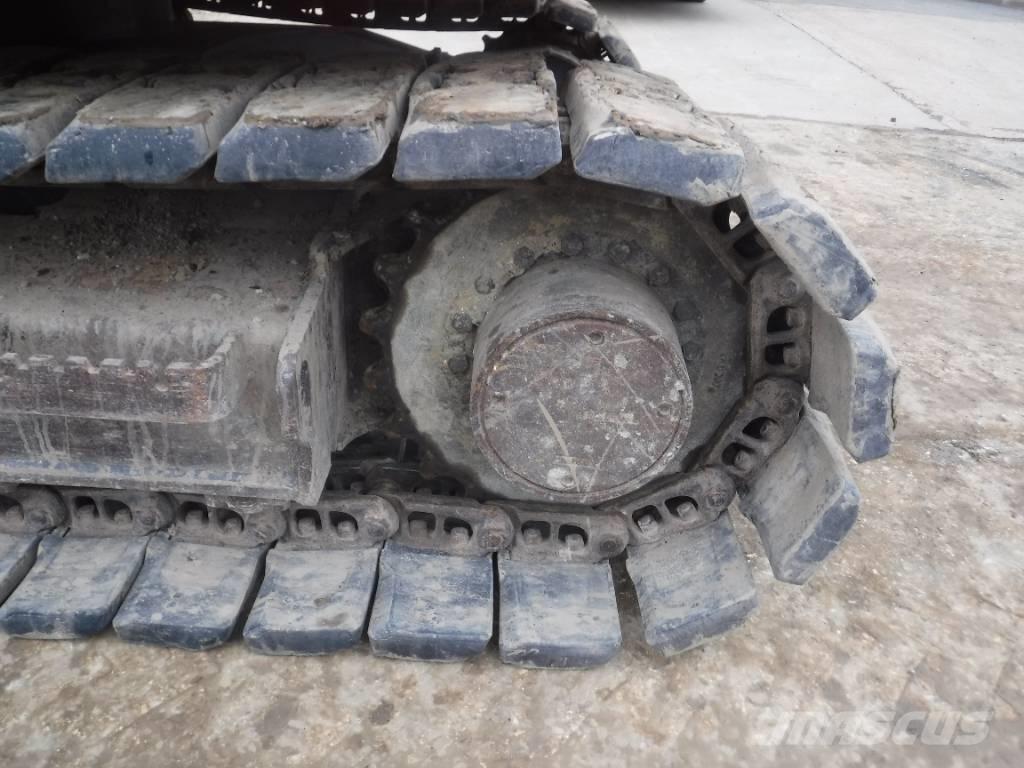 Hitachi ZX 85 US B-6 Midi rýpadla 7t - 12t