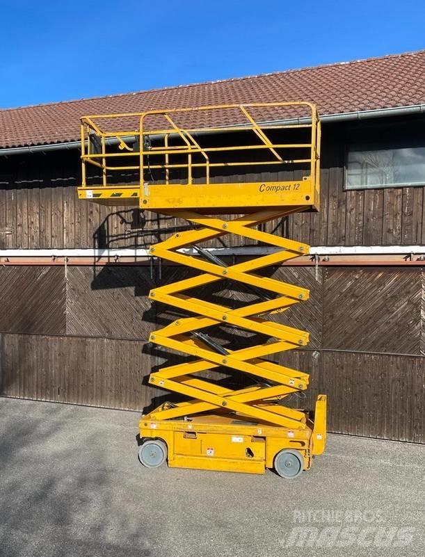 Haulotte Compact 12 Nůžková zvedací plošina