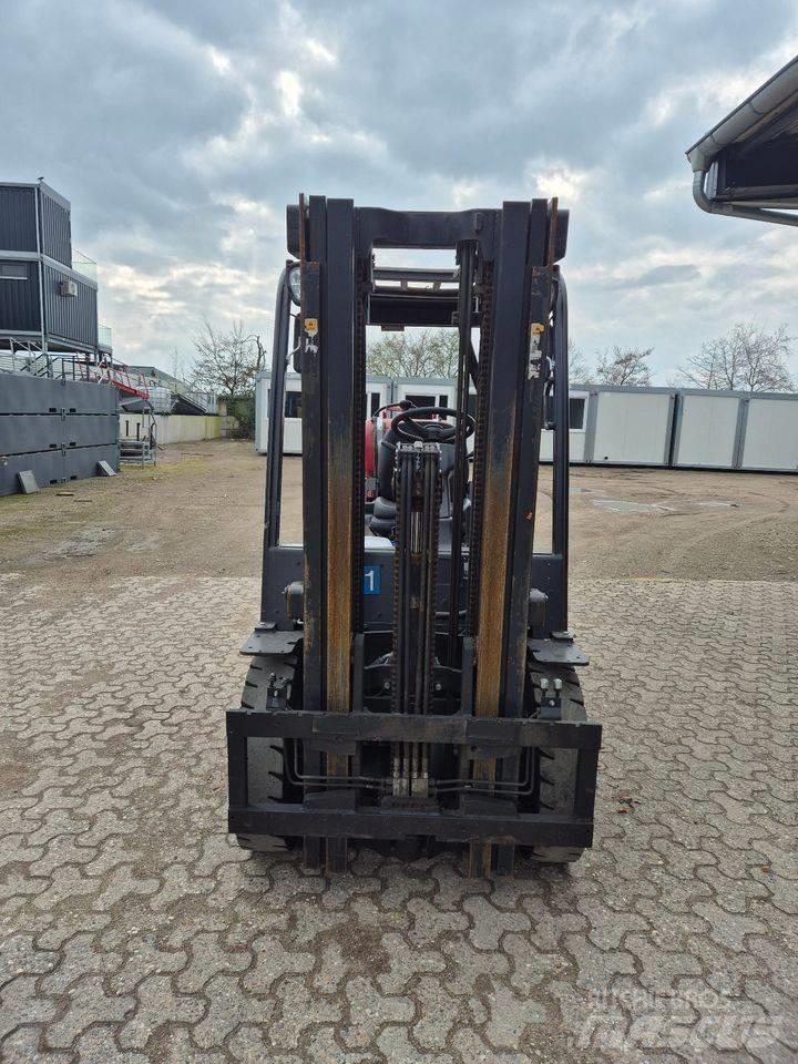 Doosan G 25 P-7 Stavebnictví - ostatní