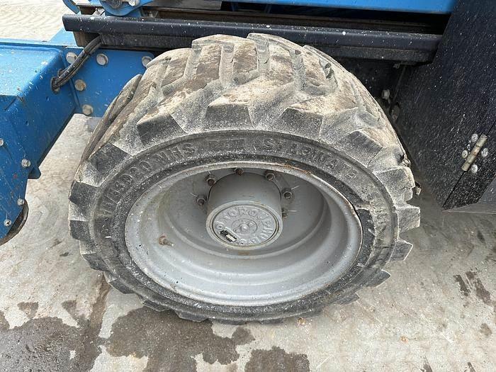 Genie GS5390RT Nůžková zvedací plošina