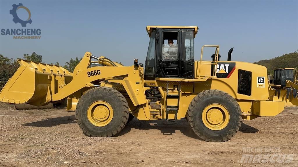 CAT 966 G Kolové nakladače