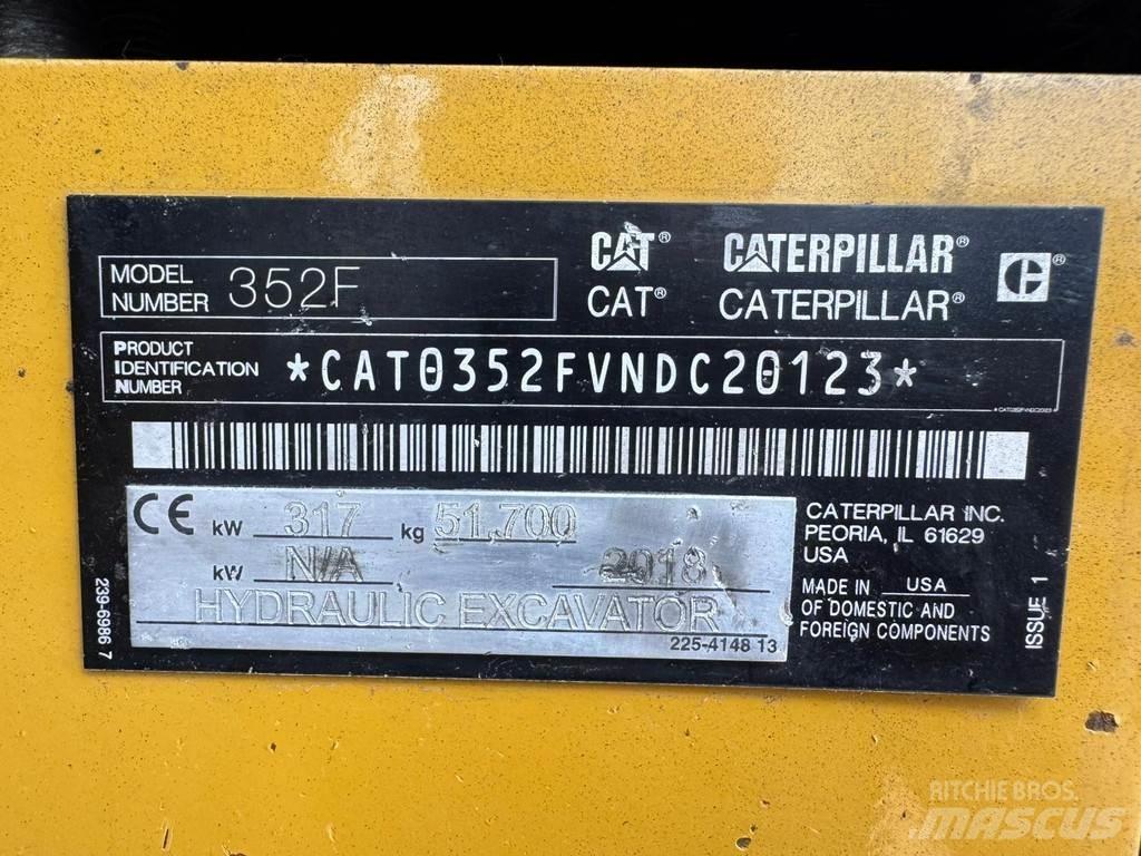 CAT 352F Speciální bagry