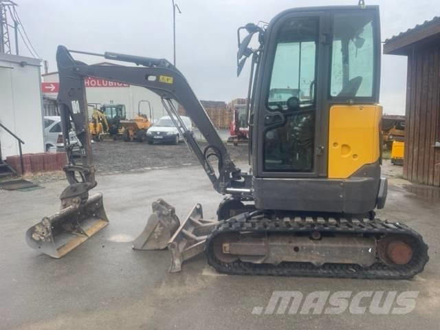 Volvo ECR 25 D Mini rýpadla < 7t