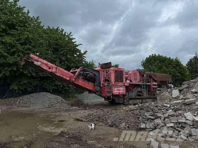 Terex J1175 Mobilní drtiče
