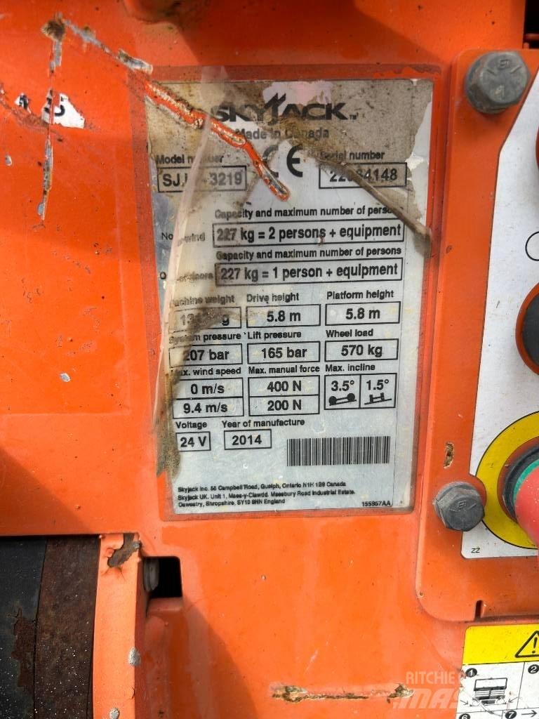 SkyJack SJ III 3219 Nůžková zvedací plošina
