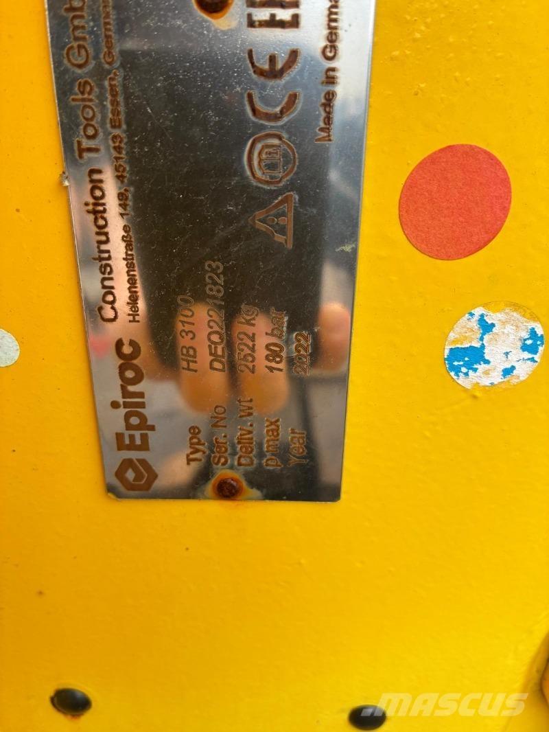 Epiroc HB3100 Bourací kladiva / Sbíječky
