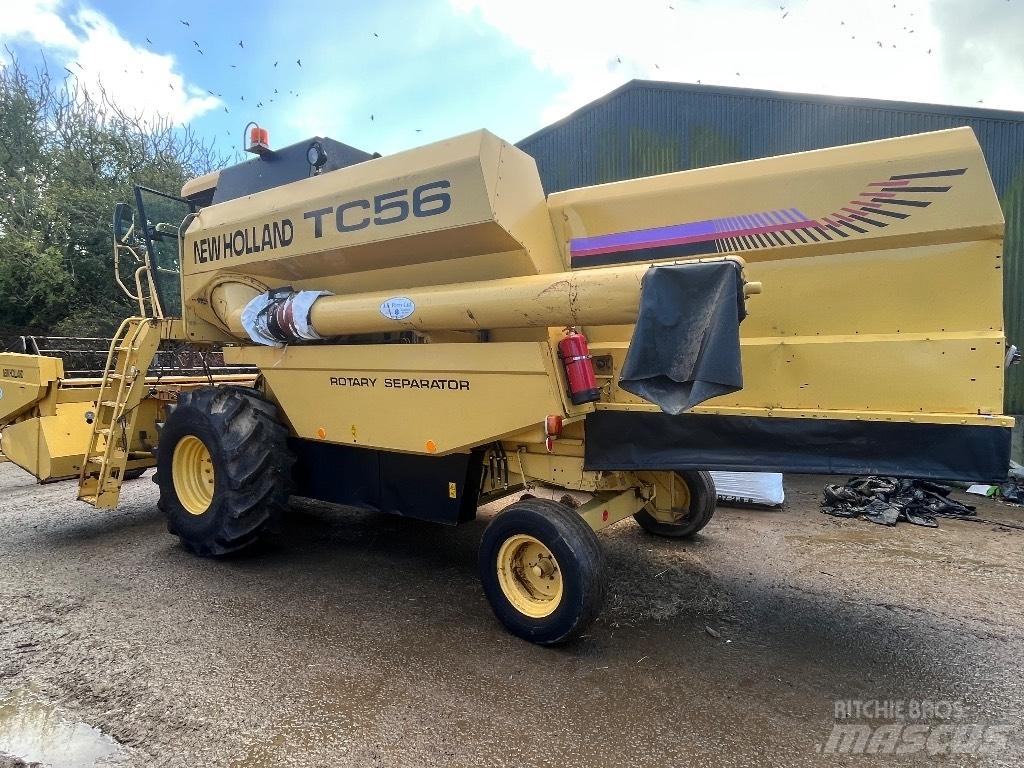 New Holland TC 56 H Sklízecí mlátičky