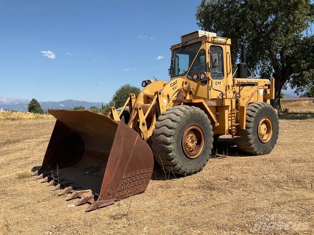 CAT 966C Kolové nakladače