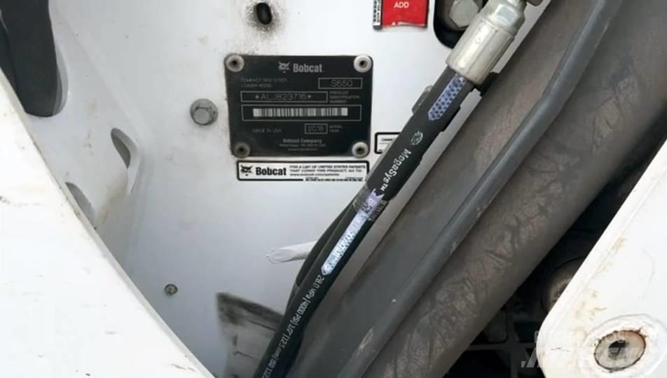 Bobcat S650 Smykem řízené nakladače