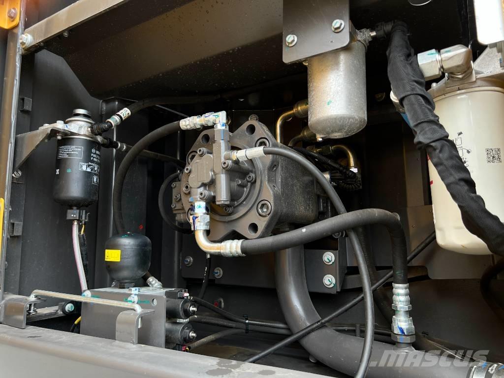 Volvo EC210 Pásová rýpadla