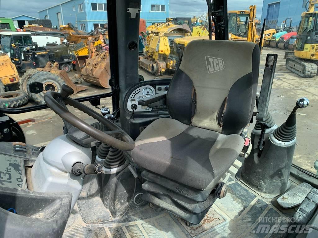 JCB 3 CX Super Rýpadlo-nakladače