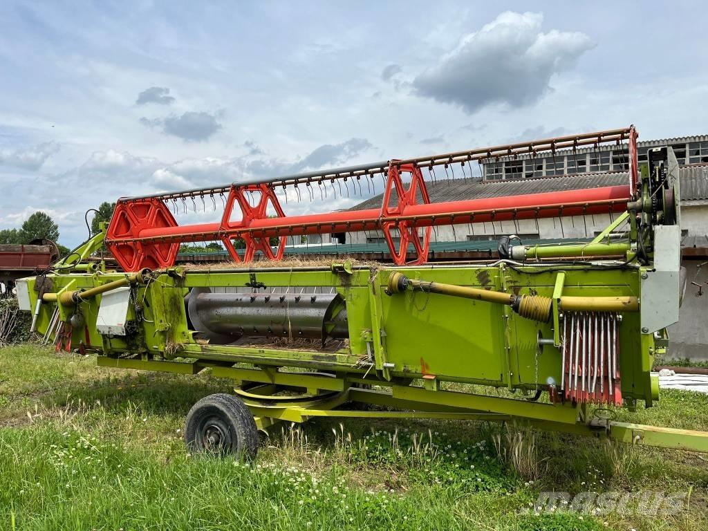 CLAAS C 540 Kombajnové hlavice