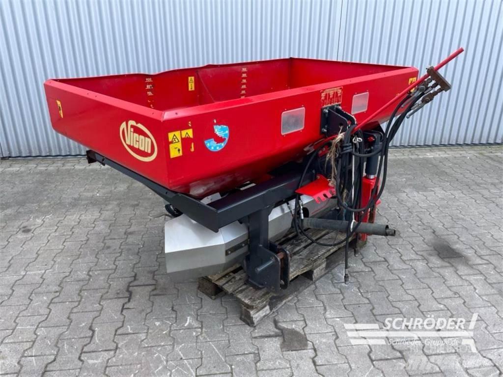 Pz-Vicon RS/M Rozmetadlo minerálních hnojiv