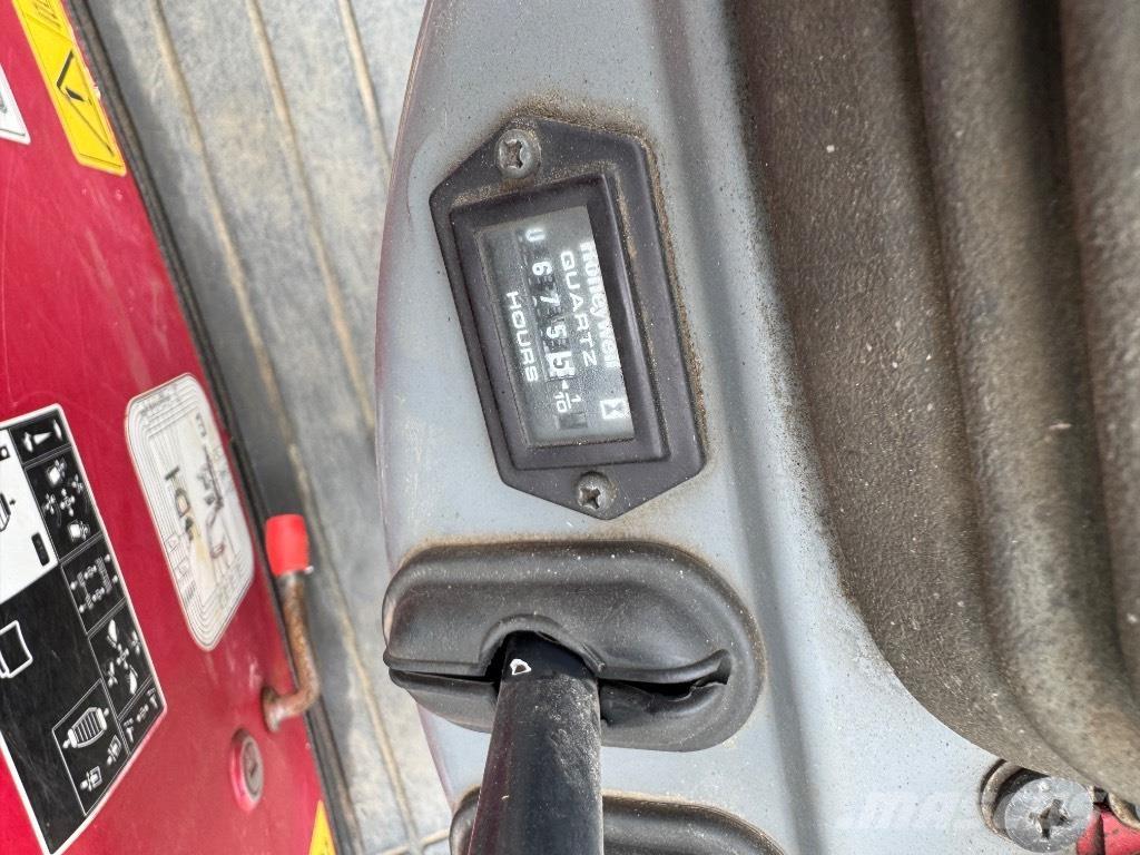 Yanmar SV08 (1D812) Mini rýpadla < 7t