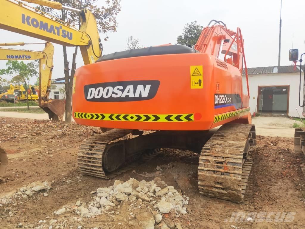 Doosan DH220LC-7 Pásová rýpadla
