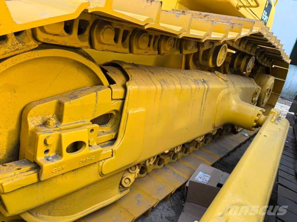 Komatsu D 65 PX-12 Pásové dozery