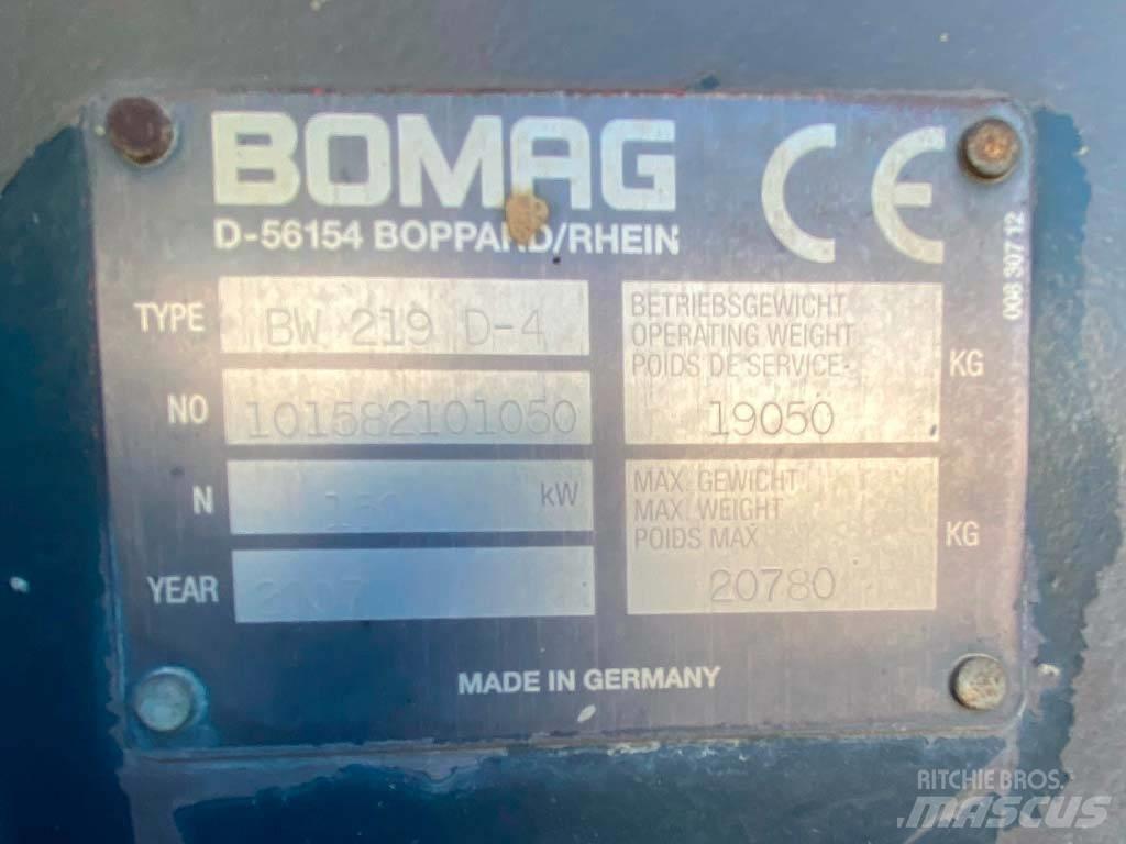 Bomag BW 219 D-4 Tahačové válce