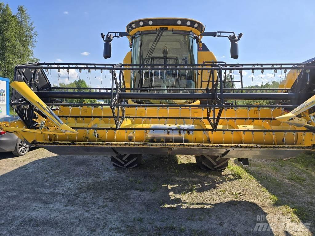 New Holland TC 4.90 Sklízecí mlátičky