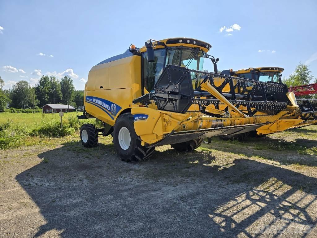 New Holland TC 4.90 Sklízecí mlátičky