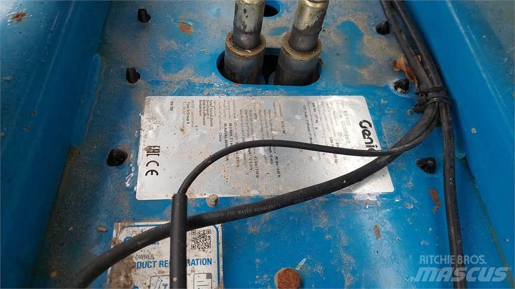 Genie GS1932 Nůžková zvedací plošina