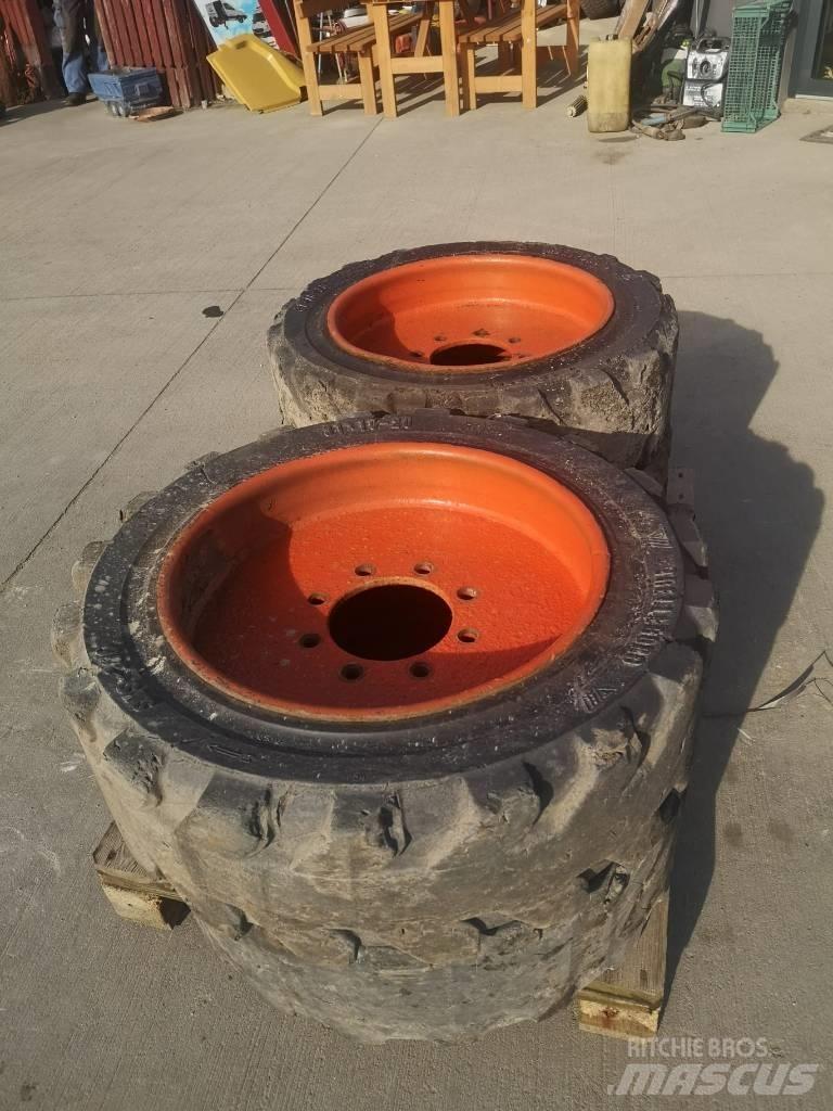 Trelleborg 31x10-20 Pneumatiky, kola a ráfky