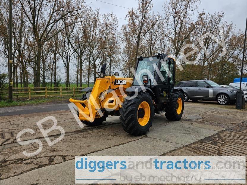 JCB 526-56 Agri Teleskopické nakladače pro zemědělství