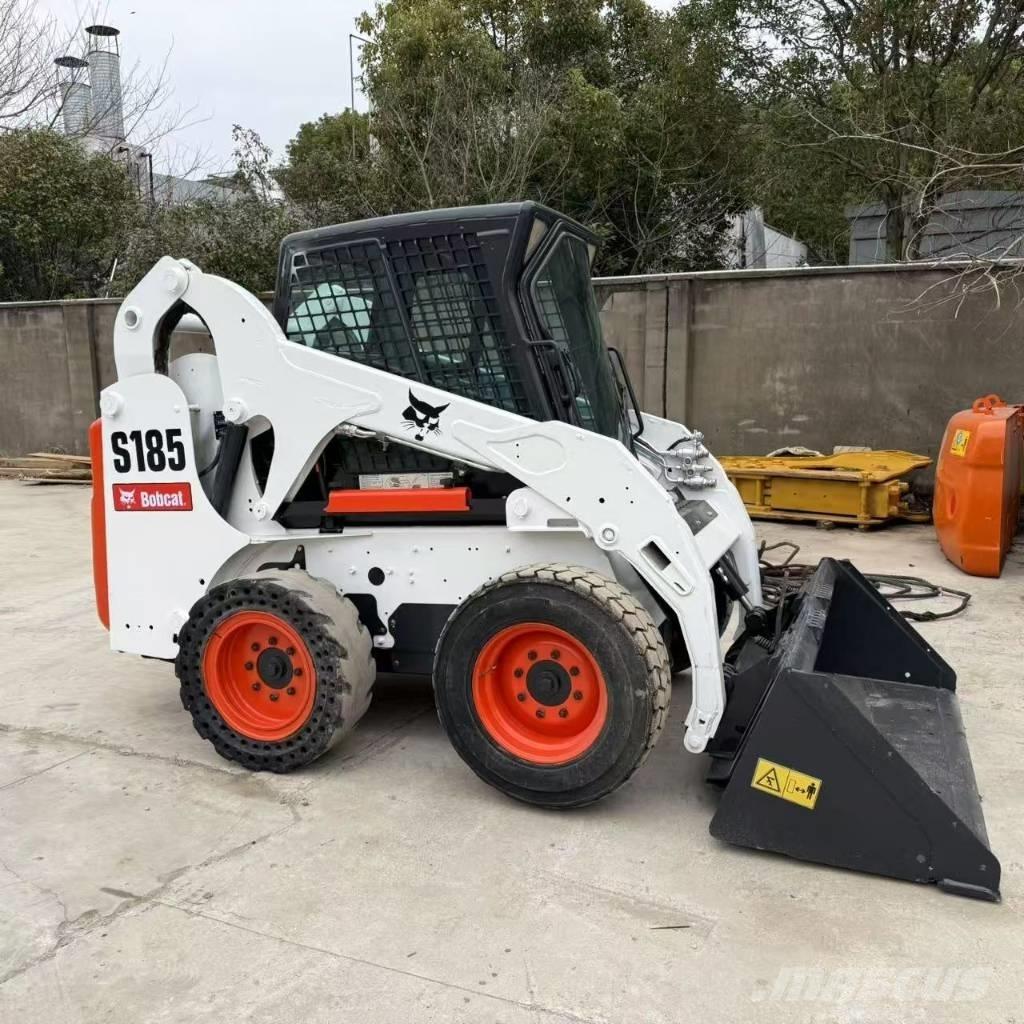 Bobcat S 185 Smykem řízené nakladače